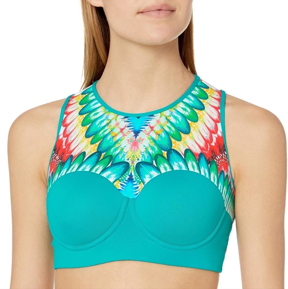 Lili Fama Size M Worn 2 or 3 times Women's structured Sports Bra / bathing suit